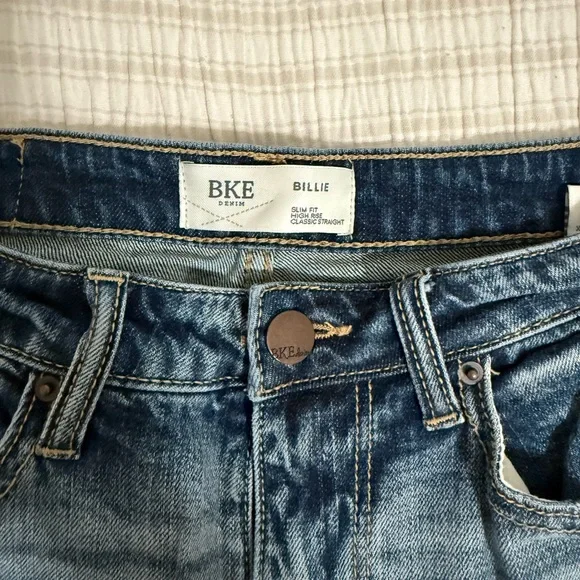 BKE Straight Leg Distressed Denim Jeans - Picture 3 of 5